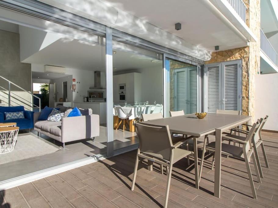 فيلا Harmony 4F House - Privat Heated Pool & Privacy & البوفيرا المظهر الخارجي الصورة
