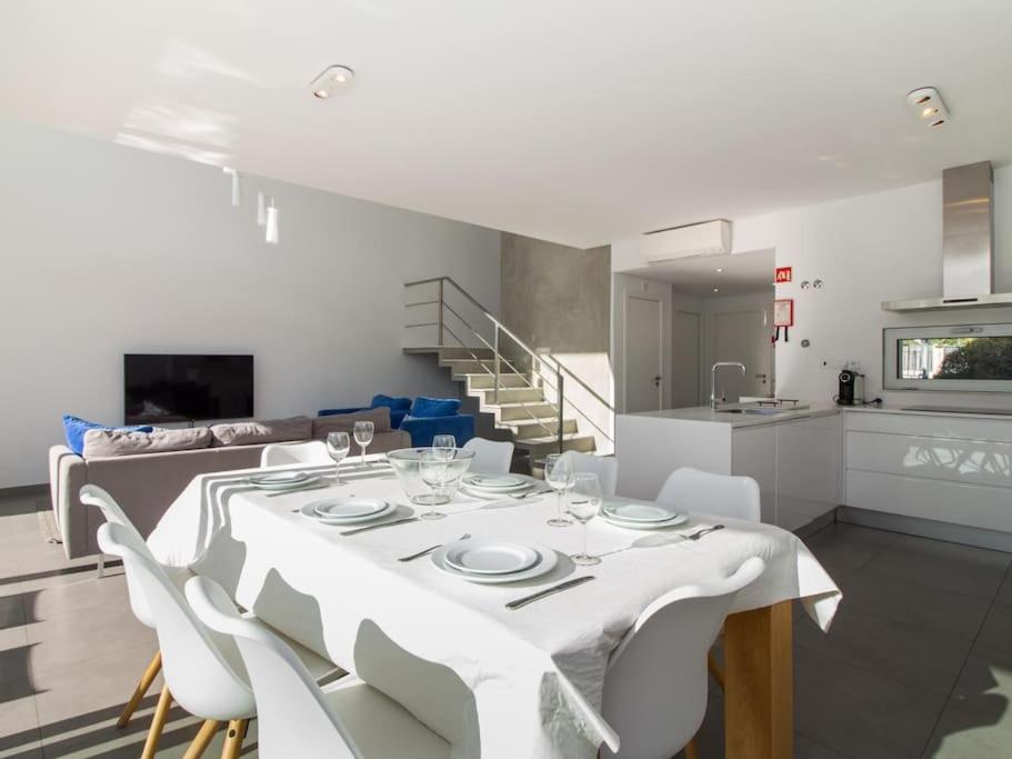 فيلا Harmony 4F House - Privat Heated Pool & Privacy & البوفيرا المظهر الخارجي الصورة
