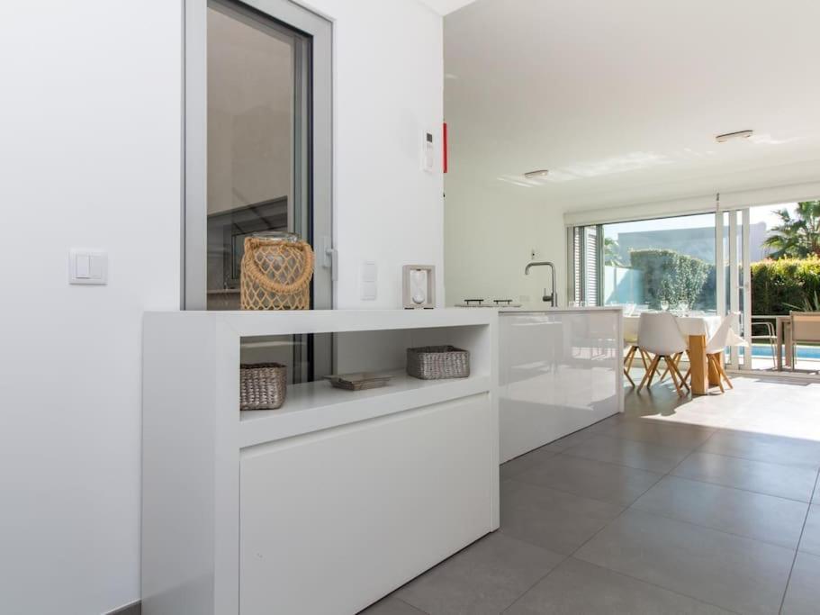 فيلا Harmony 4F House - Privat Heated Pool & Privacy & البوفيرا المظهر الخارجي الصورة